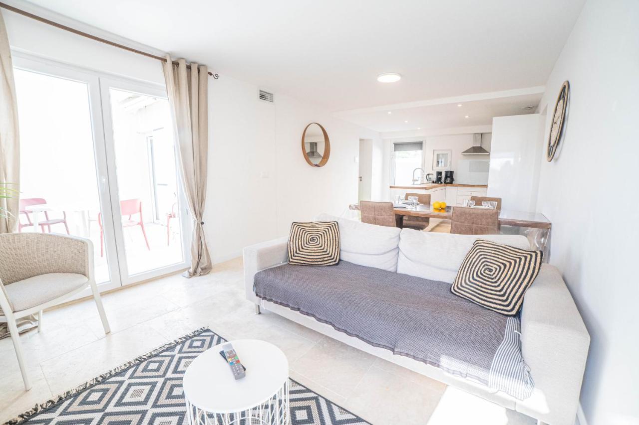 VILLA SUNNY BEACH CLIM ACCES PLAGE PARKING FAMILLE - CoHôteConciergerie La Grande Motte Extérieur photo