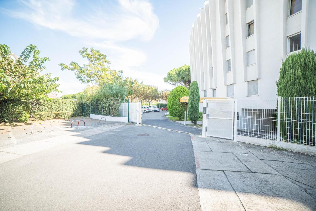 VILLA SUNNY BEACH CLIM ACCES PLAGE PARKING FAMILLE - CoHôteConciergerie La Grande Motte Extérieur photo